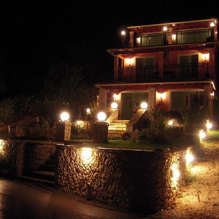 Villa Pepy Mesongí المظهر الخارجي الصورة