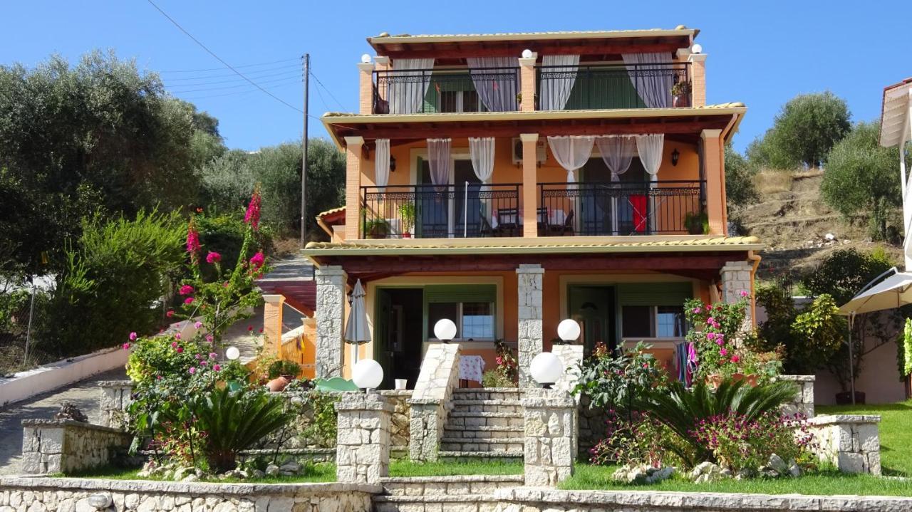 Villa Pepy Mesongí المظهر الخارجي الصورة