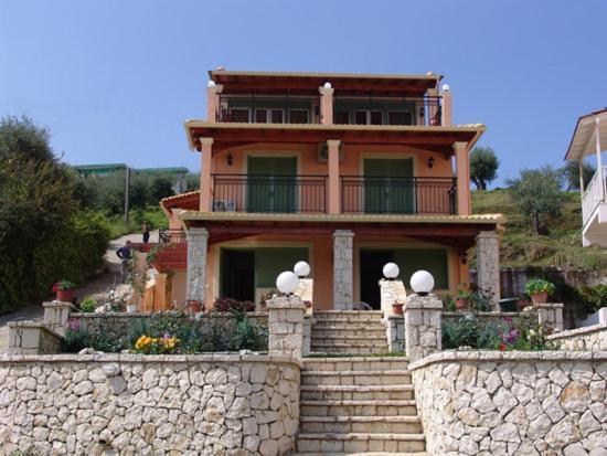 Villa Pepy Mesongí المظهر الخارجي الصورة