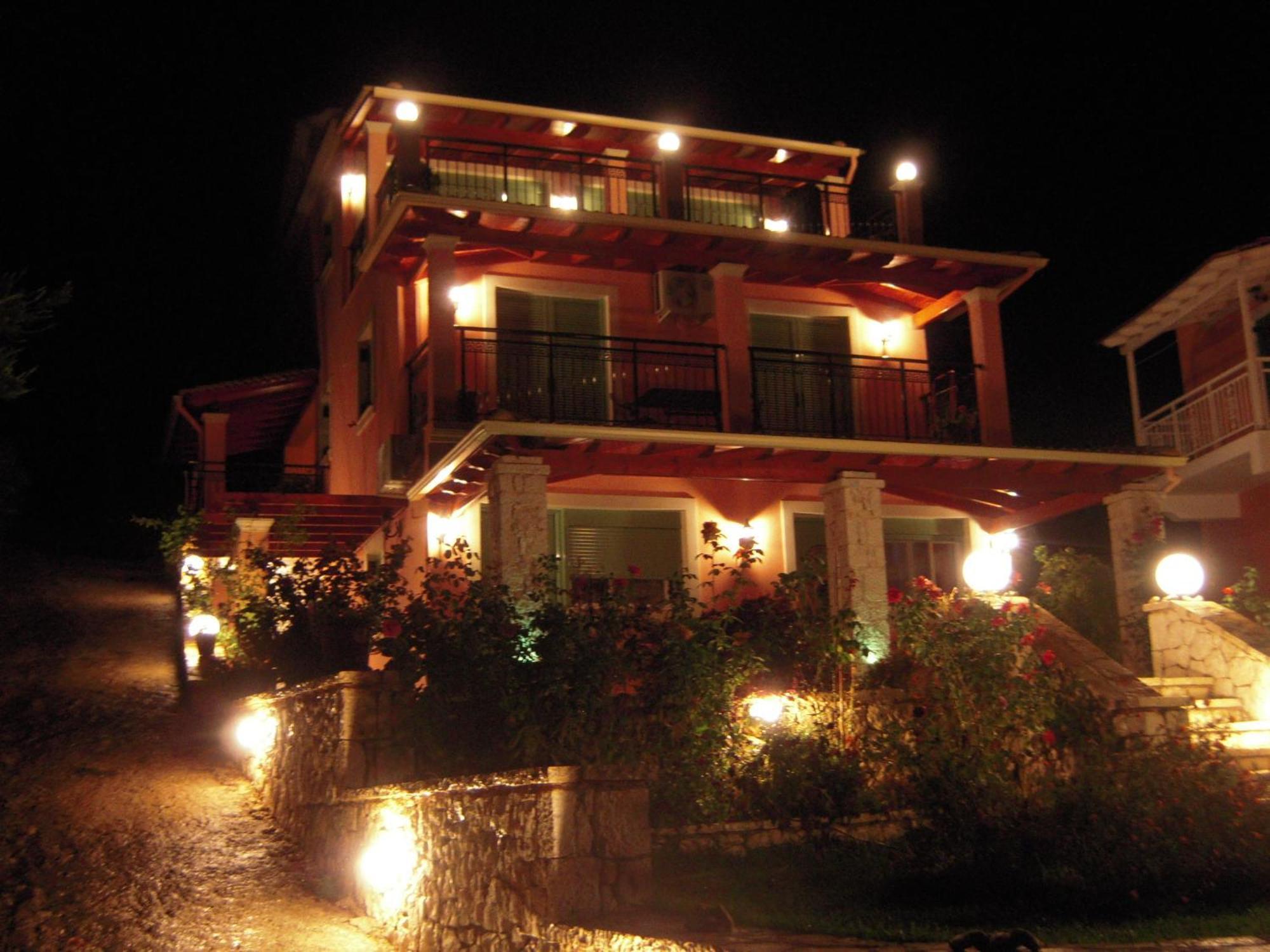Villa Pepy Mesongí المظهر الخارجي الصورة